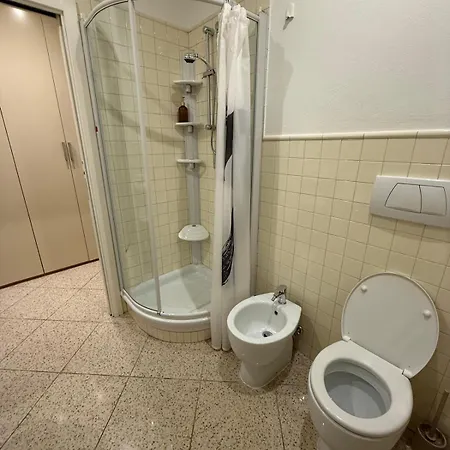 Sotto Il Borgo Апартаменты Ези